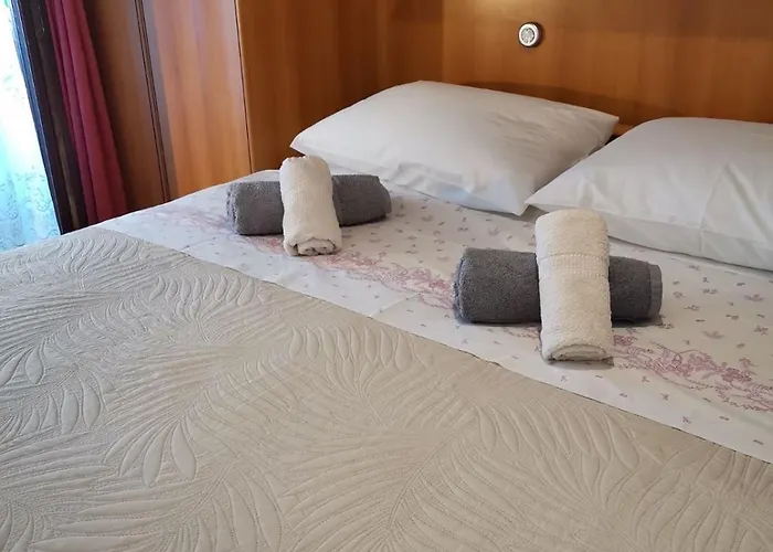 アパート Diana *